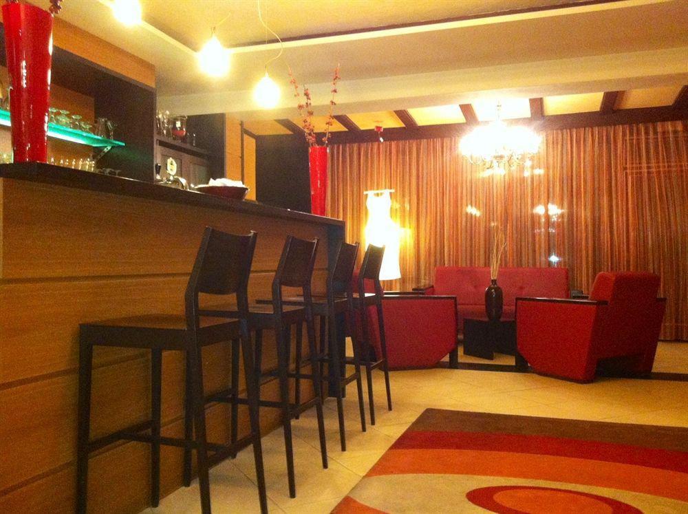 舒洛斯霍夫魅力度假酒店 - 酒店&露营 拉纳 外观 照片